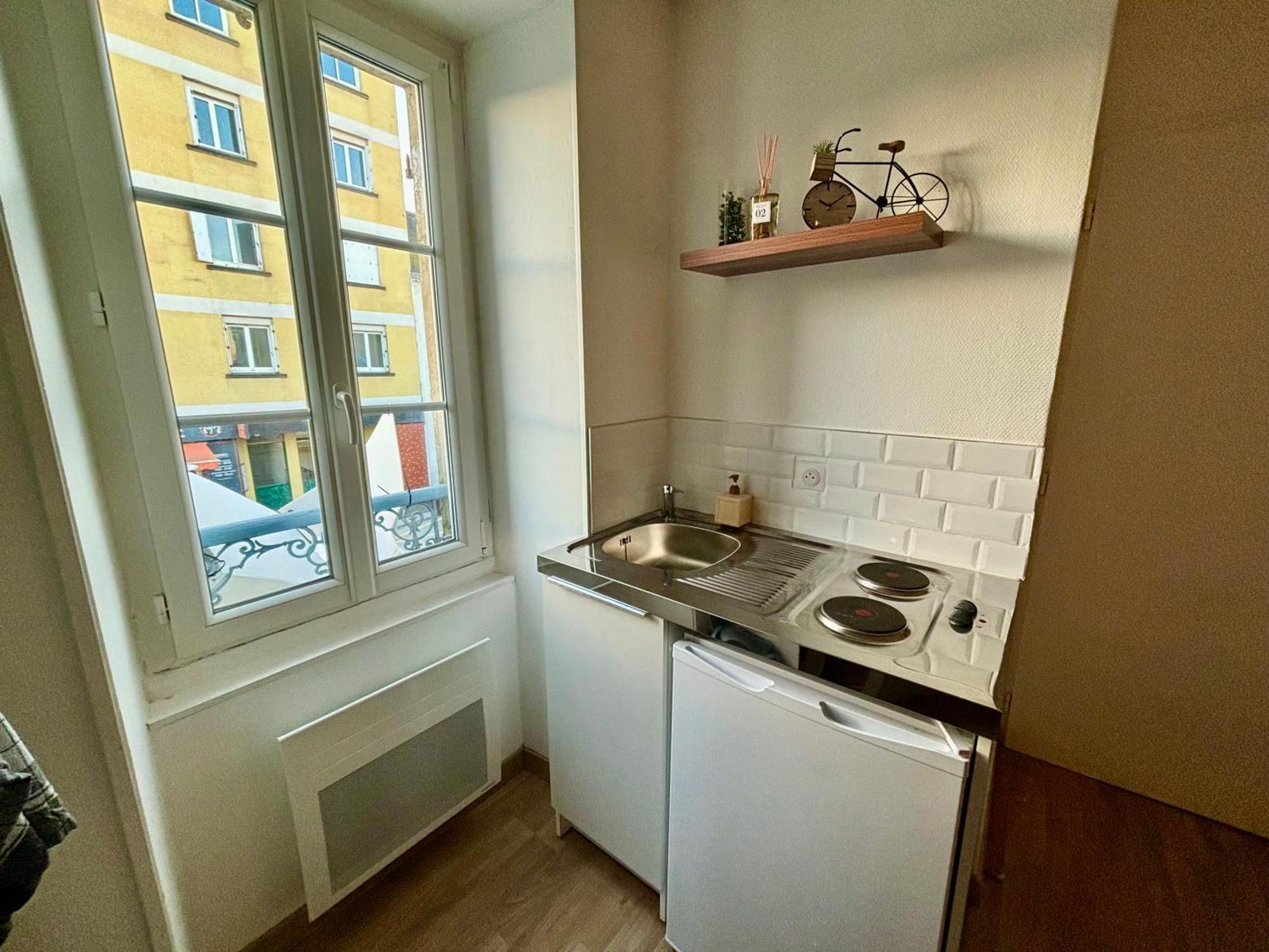 Appartement Chaleureux 라로츠수르욘 외부 사진
